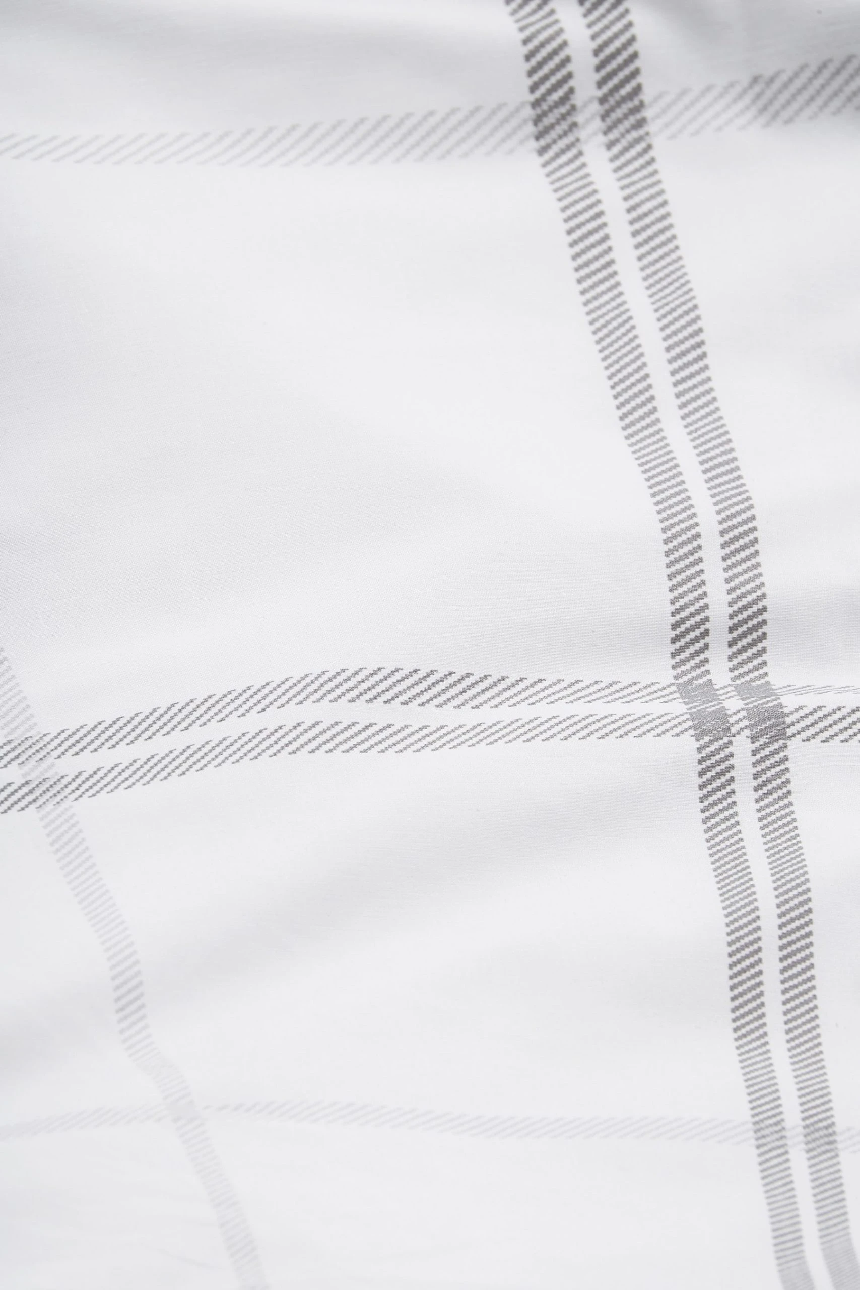 Next 2 Pack Reversible Duvet Cover And Pillowcase Set 9 Next 2 Pack Reversible Duvet Cover And Pillowcase Set - Image 7