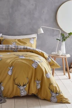 Catherine Lansfield Stag Duvet Cover And Pillowcase Set