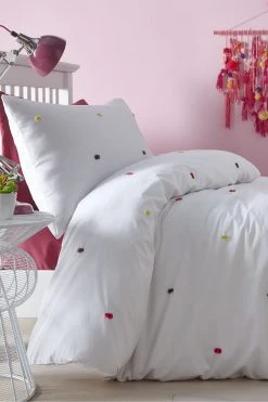 Appletree Lotte Tufted Cotton Duvet Cover And Pillowcase Set