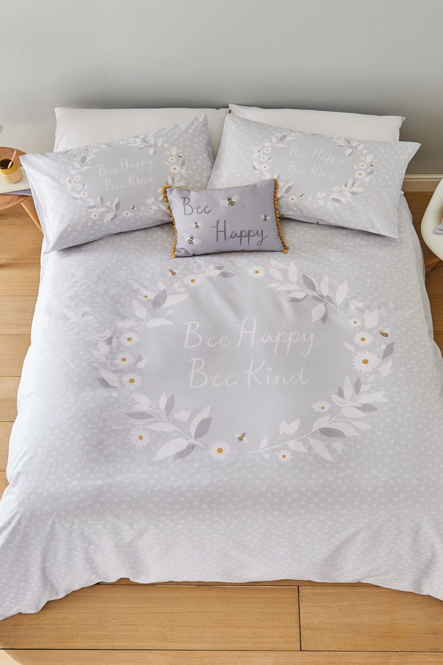 Catherine Lansfield Bee Happy Duvet Cover And Pillowcase Set 3 Catherine Lansfield Bee Happy Duvet Cover And Pillowcase Set