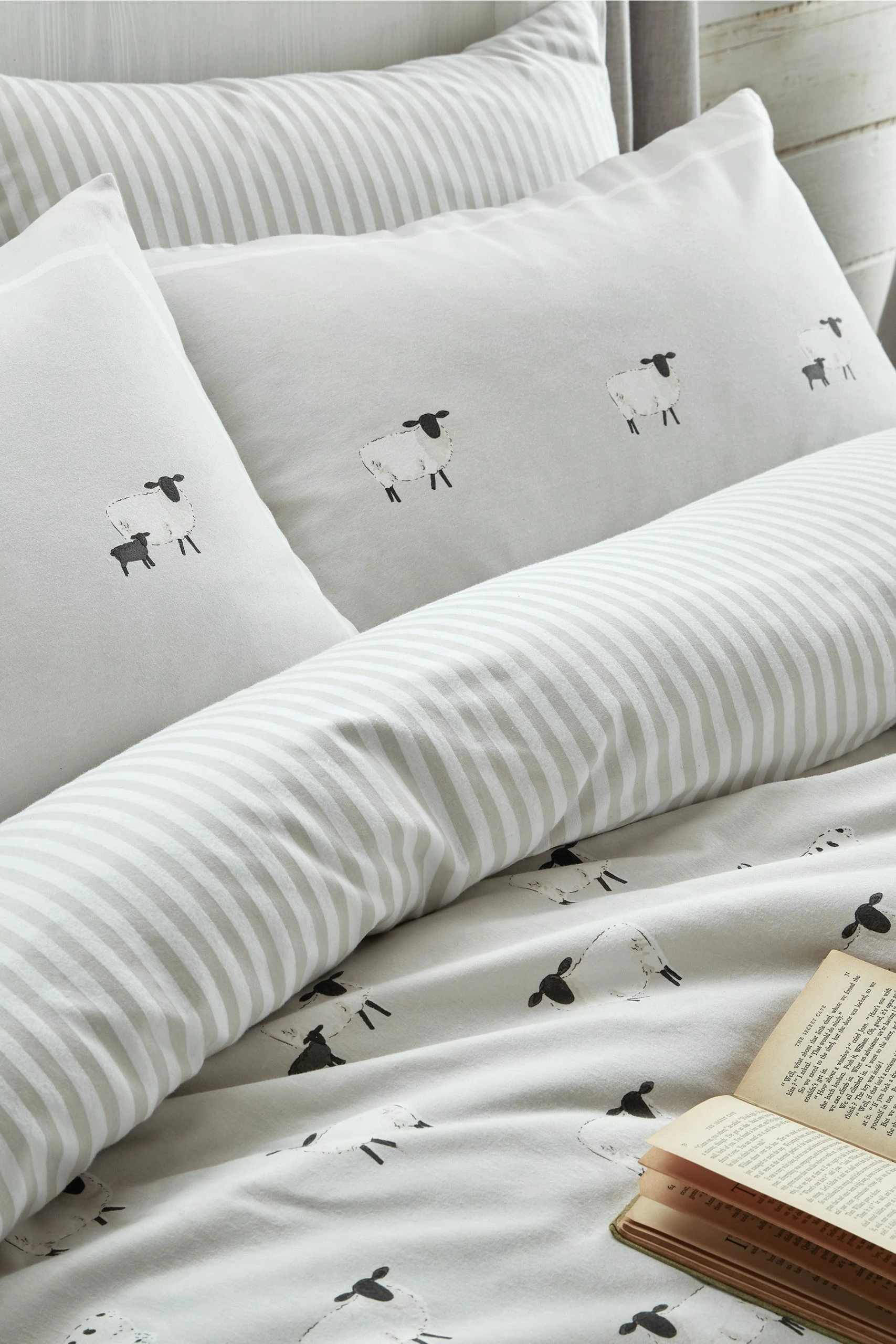 Sophie Allport Sheep Cotton Duvet Cover And Pillowcase Set - Image 2