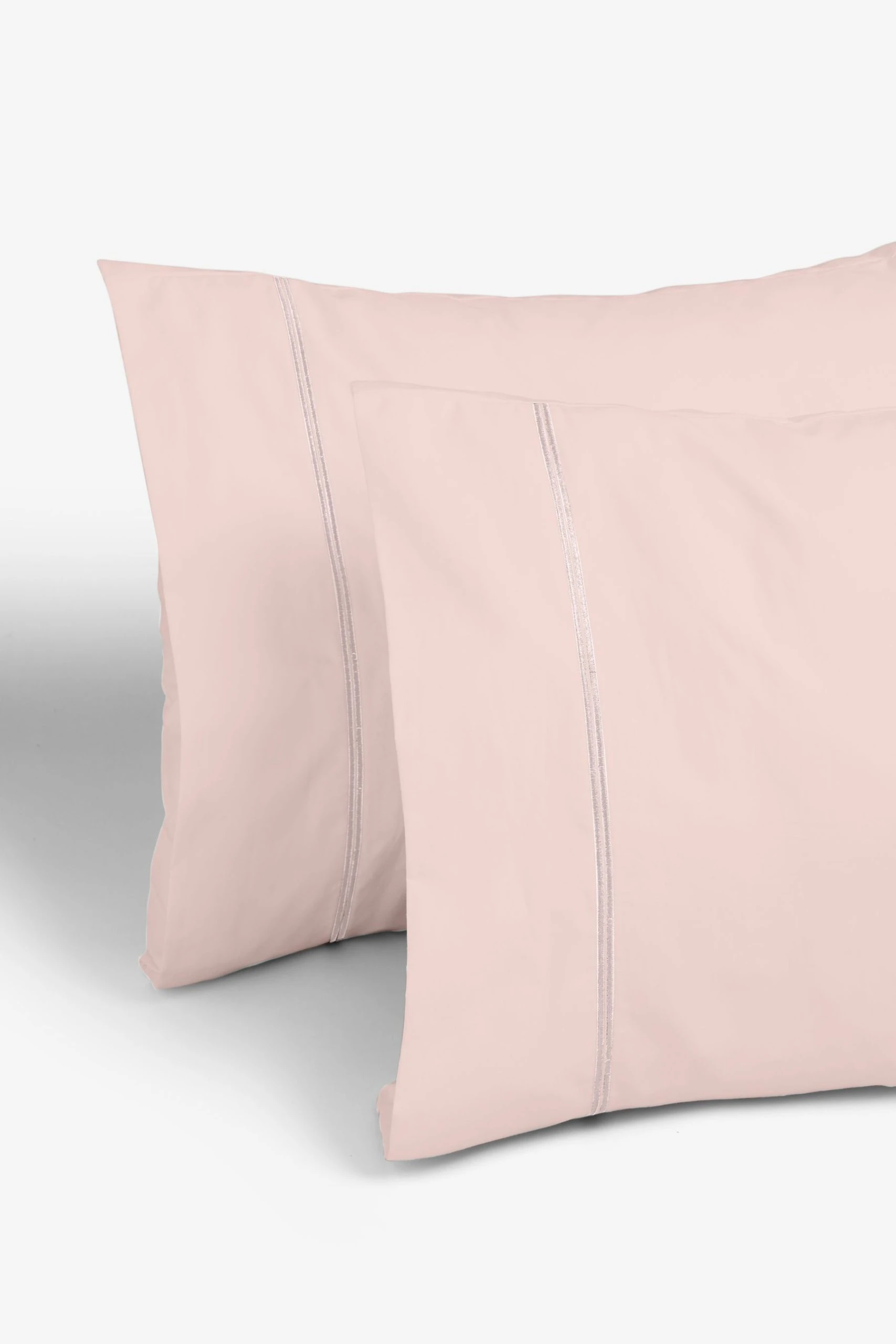 Next Collection Luxe 600 Thread Count 100% Cotton Sateen Duvet Cover And Pillowcase Set 5 Next Collection Luxe 600 Thread Count 100% Cotton Sateen Duvet Cover And Pillowcase Set - Image 3
