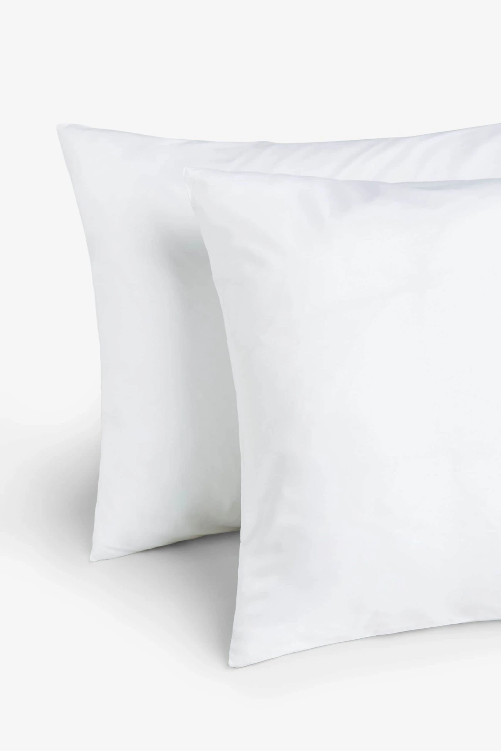 Next 100 Cotton 200 Thread Count Percale Duvet Cover And Pillowcase Set 5 Next 100 Cotton 200 Thread Count Percale Duvet Cover And Pillowcase Set - Image 3