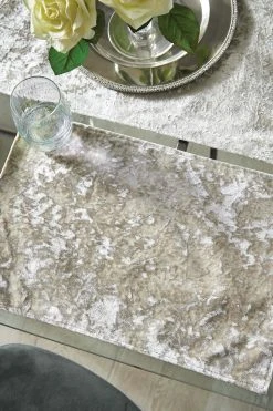 Alternative view of Catherine Lansfield 4 Pack Crushed Velvet Placemats