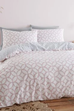 Catherine Lansfield Geo Trellis Reversible Duvet Cover And Pillowcase Set