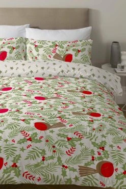 Alternative view of Copenhagen Home Christmas Robins Duvet Cover And Pillowcase Set