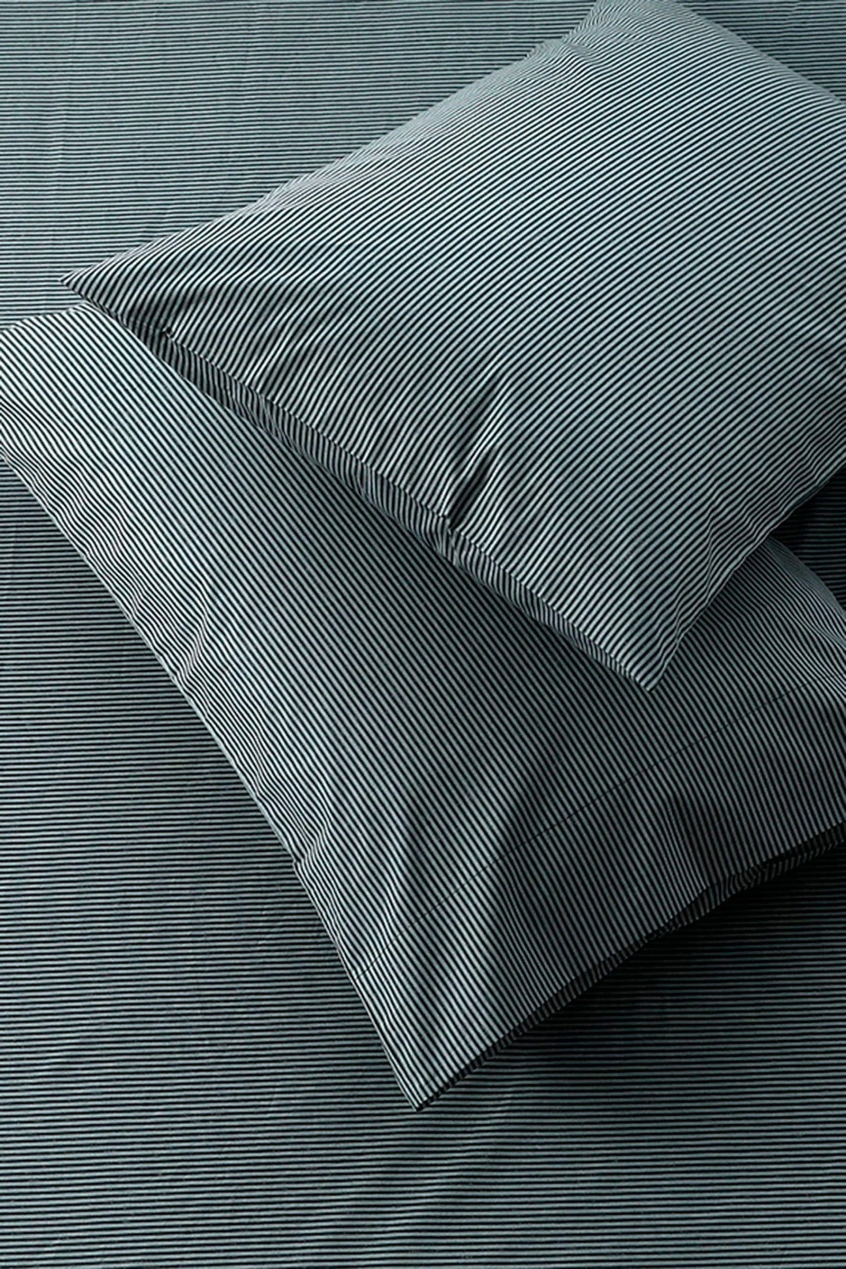 Kew Gardens Grandiflora Fitted Sheet 5 Kew Gardens Grandiflora Fitted Sheet - Image 3