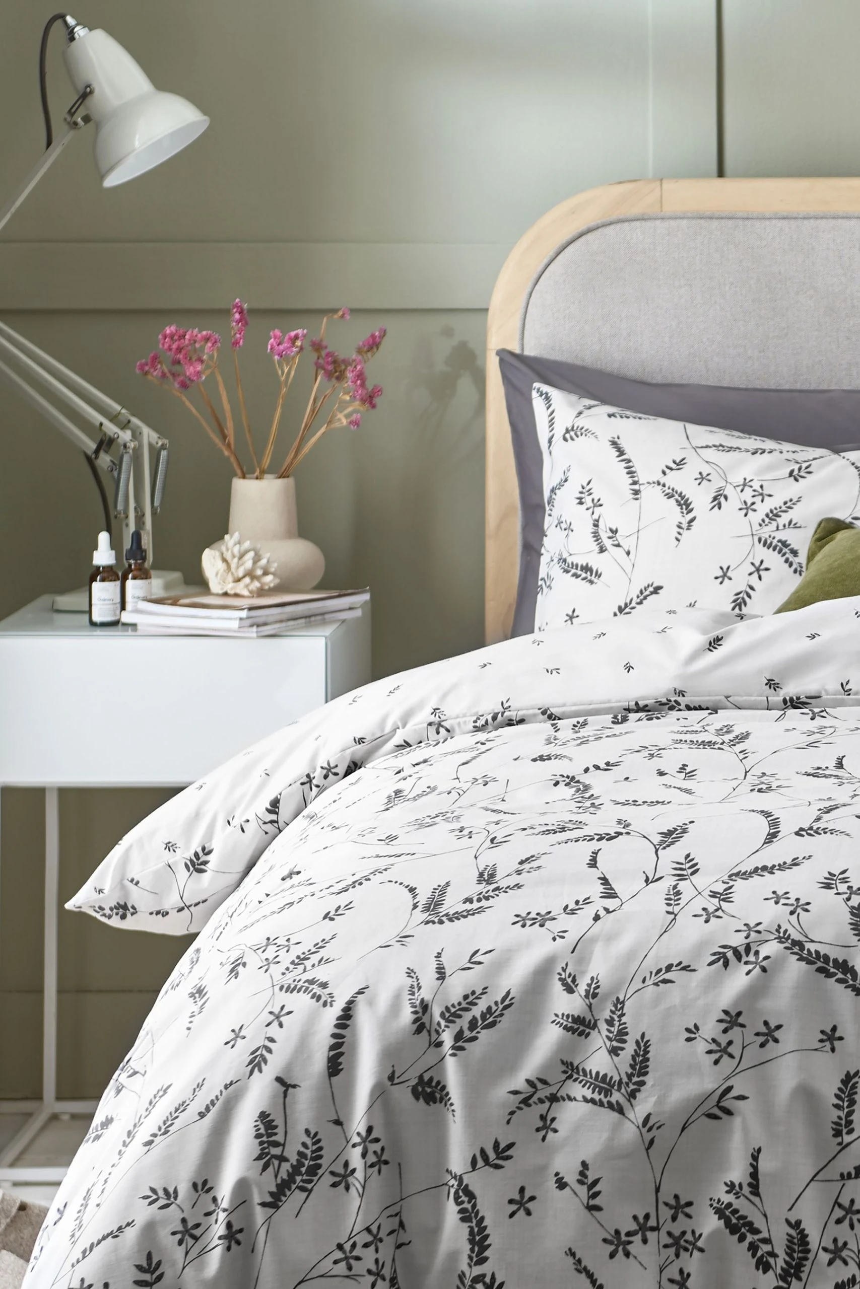 Next Cotton Rich Reversible Floral Duvet Cover And Pillowcase Set
