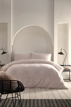 Appletree Diamond Tuft Duvet Cover And Pillowcase Set