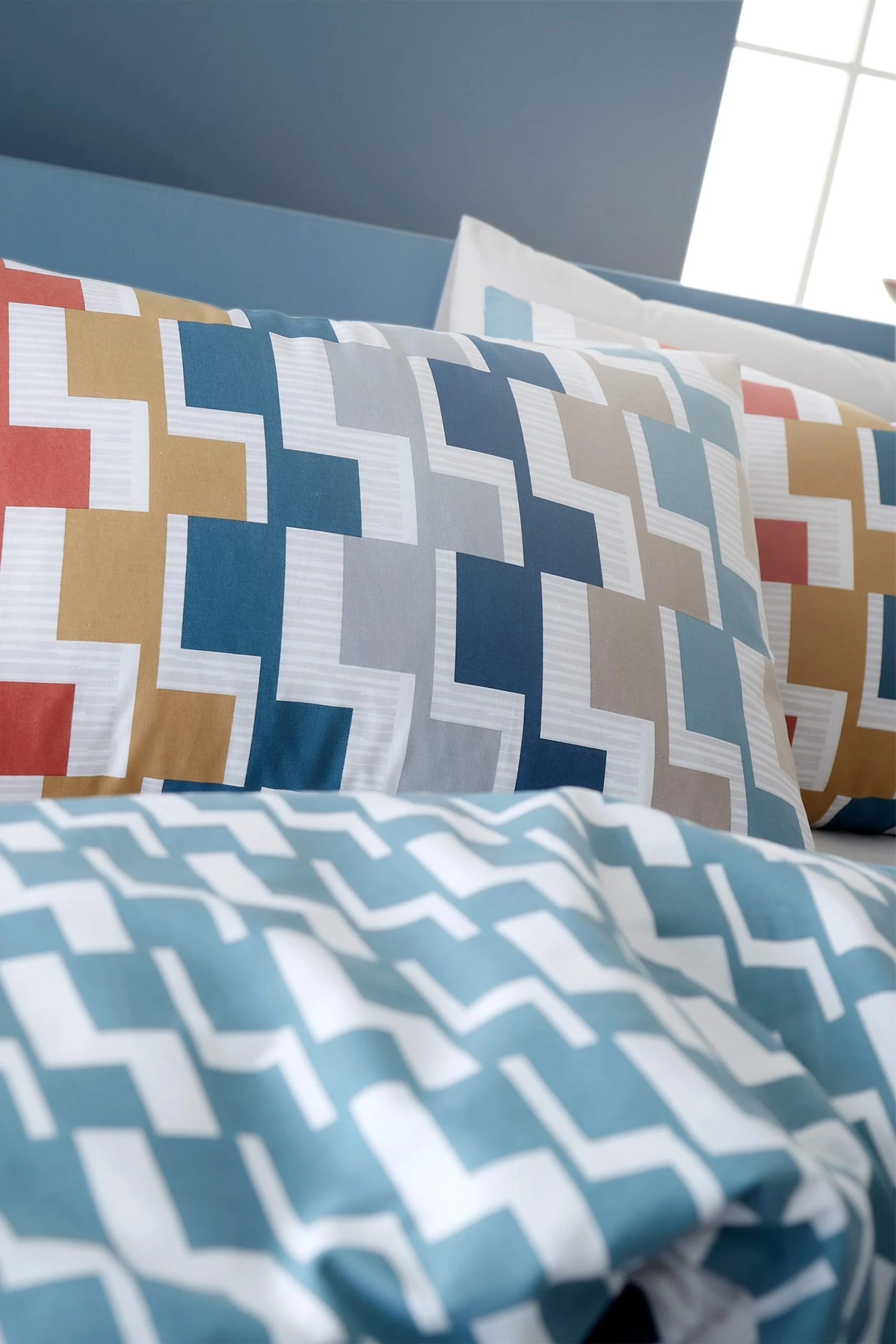 Bianca Dakota Geo Egyptian Duvet Cover And Pillowcase Set - Image 2