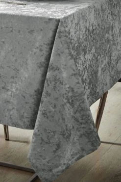 Alternative view of Catherine Lansfield Crushed Velvet Table Cloth