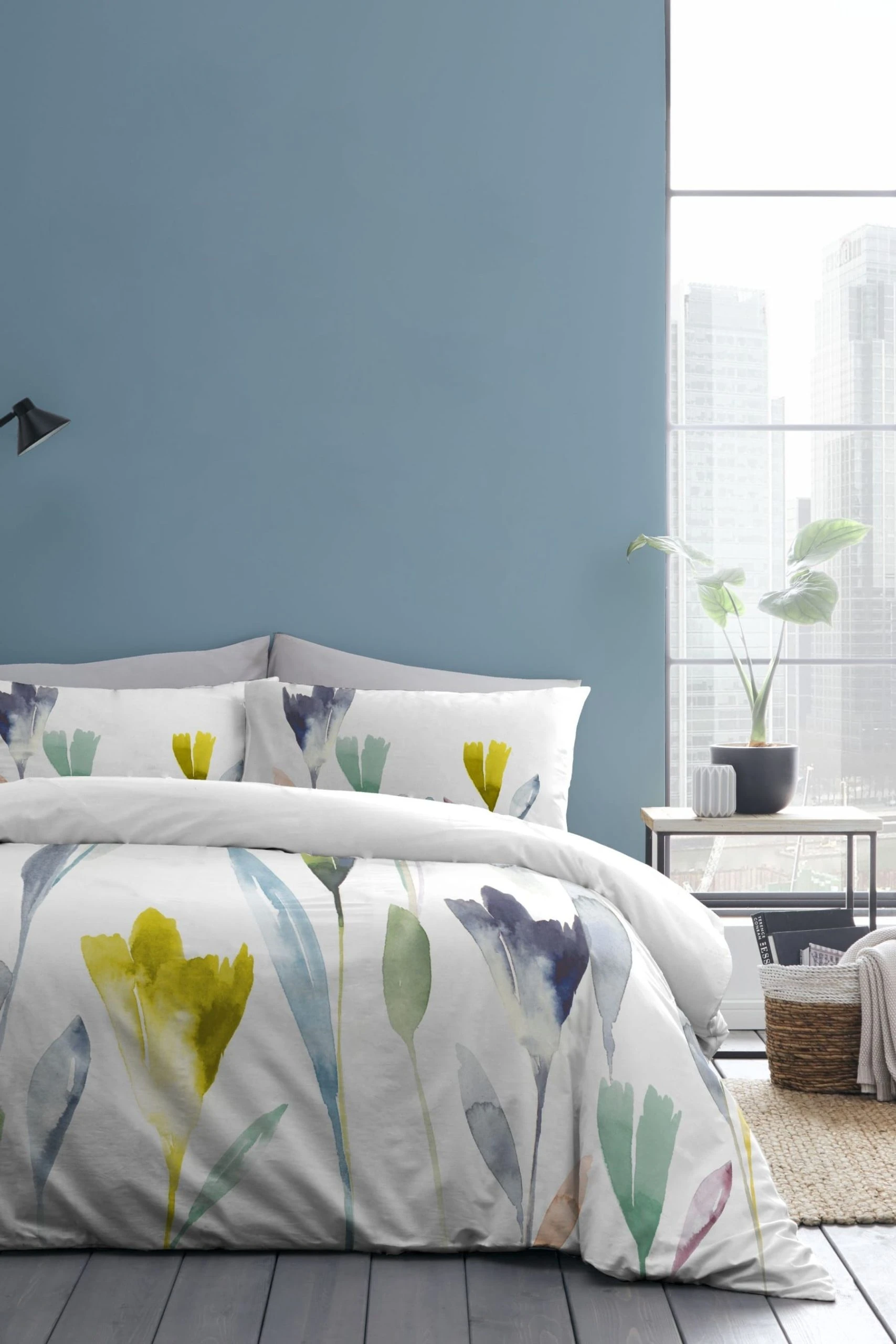 Appletree Duvet Cover And Pillowcase Set 3 Appletree Duvet Cover And Pillowcase Set
