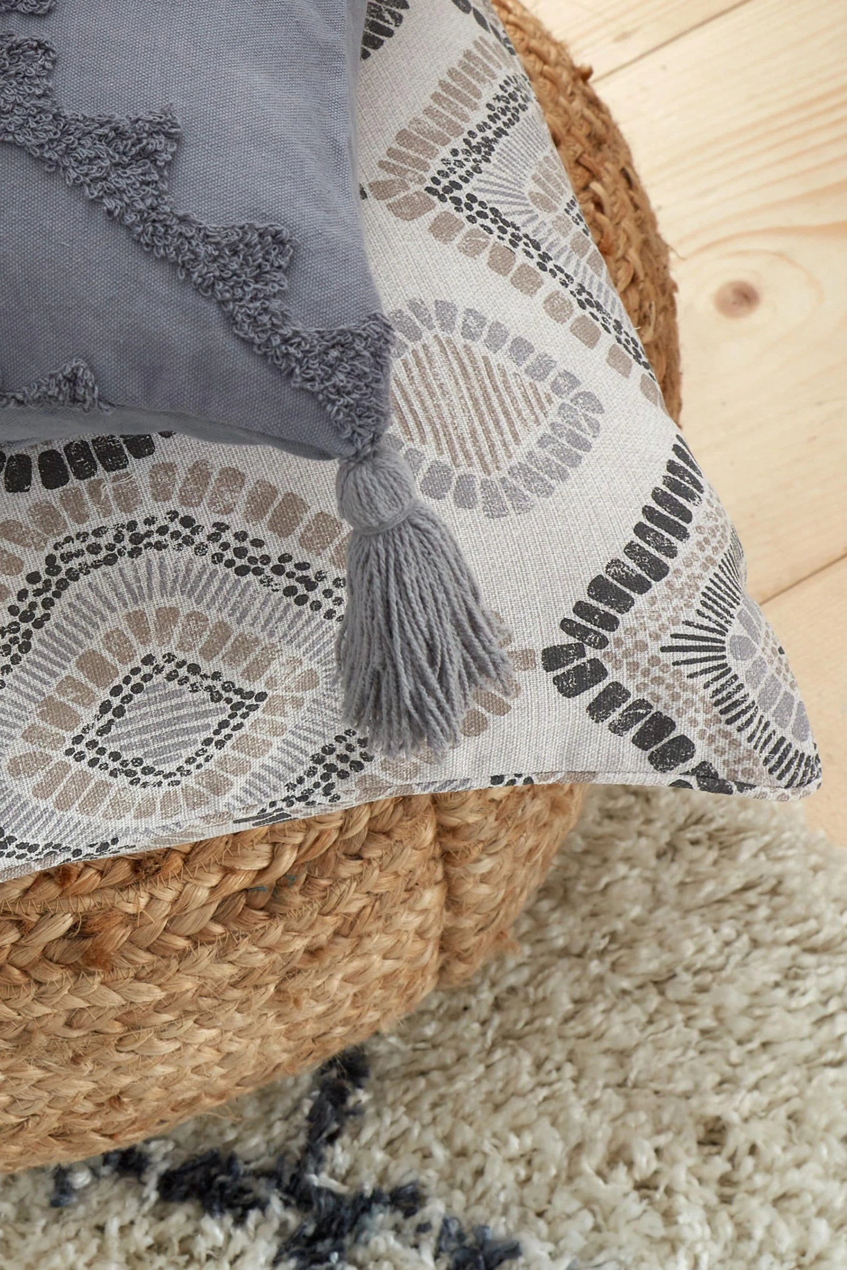 Pineapple Elephant Ziri Cushion 6 Pineapple Elephant Ziri Cushion - Image 4