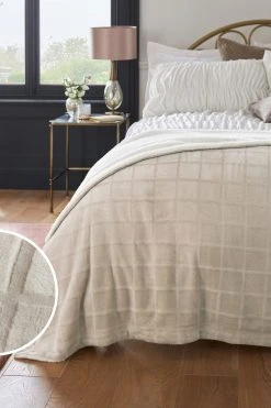 Next Cosy Sherpa Fleece Grid Throw
