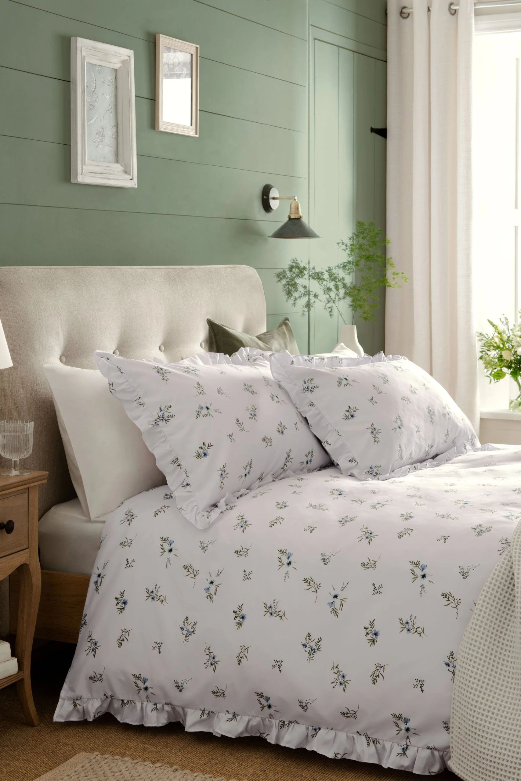 Next Ditsy Floral Frill Edge Duvet Cover And Pillowcase Set - Image 3
